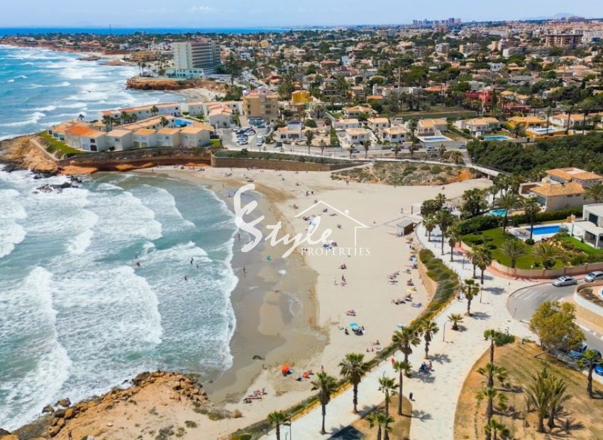 Resale - Townhouse - Orihuela Costa  - Playa Flamenca