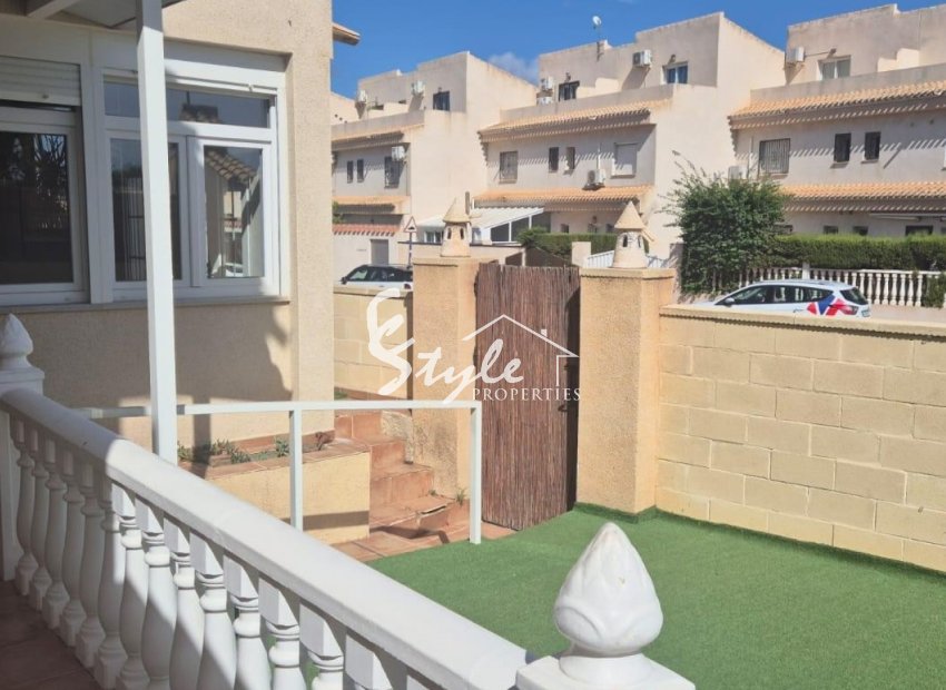 Resale - Townhouse - Orihuela Costa  - Playa Flamenca