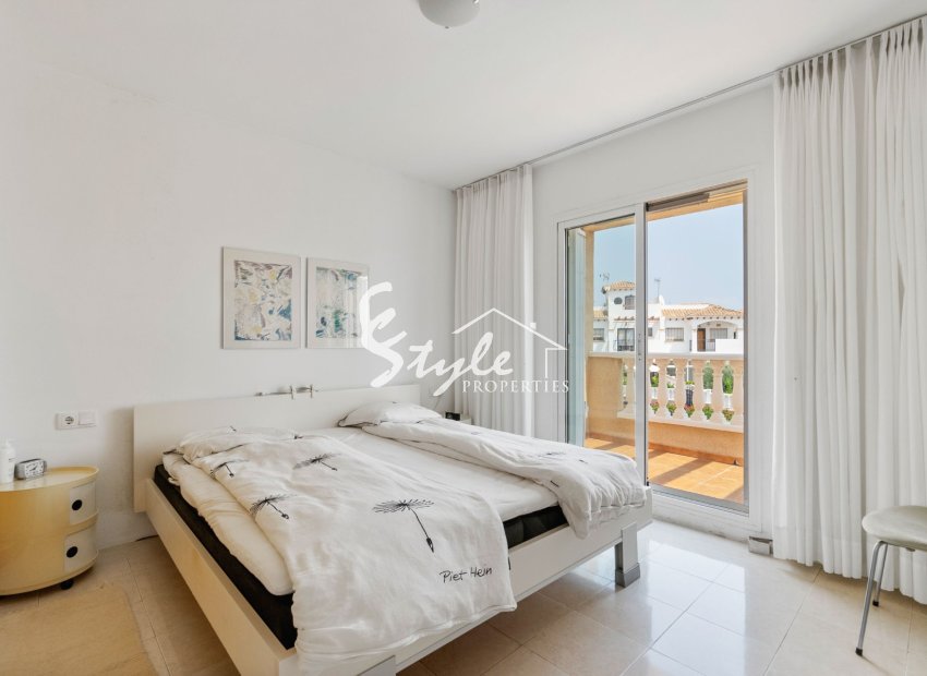 Resale - Townhouse - Orihuela Costa  - Playa Flamenca