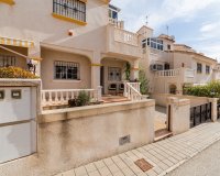 Resale - Townhouse - Orihuela Costa  - Villamartin