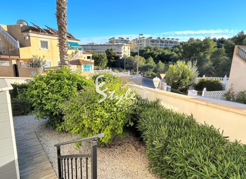 Resale - Townhouse - Orihuela Costa  - Villamartin