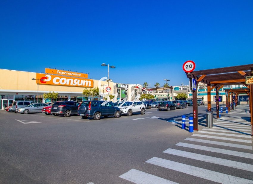 Resale - Townhouse - Punta Prima