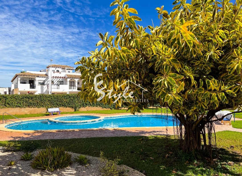 Resale - Townhouse - Punta Prima