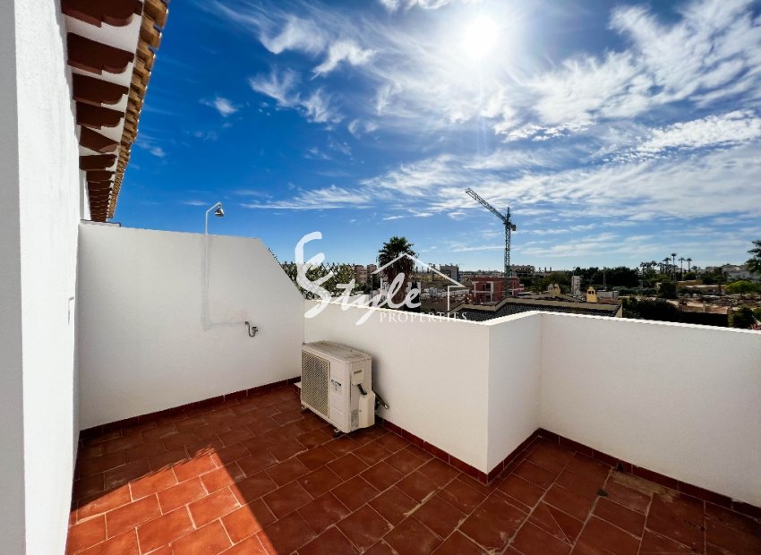 Resale - Townhouse - Punta Prima