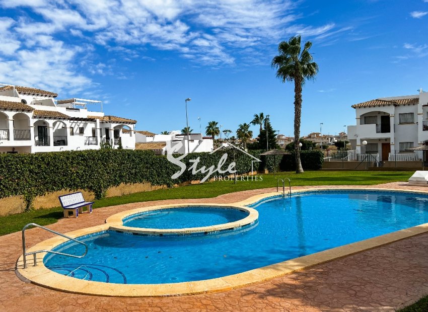 Resale - Townhouse - Punta Prima