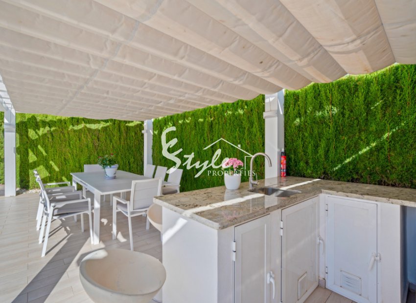 Resale - Townhouse - Punta Prima