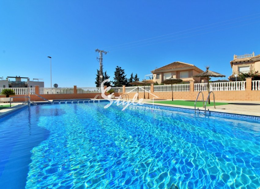 Resale - Townhouse - Punta Prima