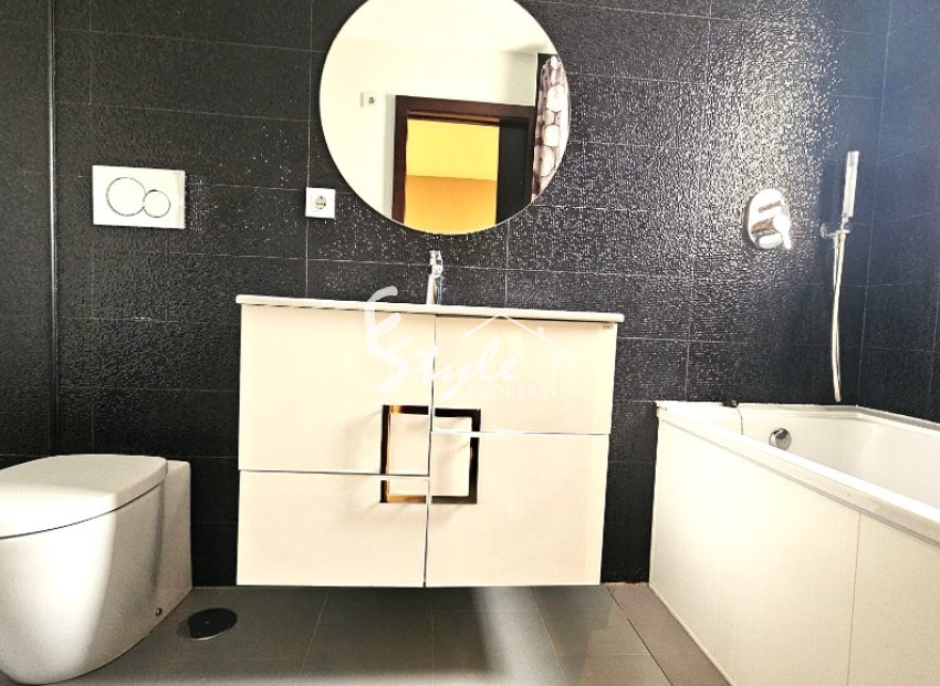 Resale - Townhouse - Torrevieja