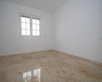 Resale - Townhouse - Villamartin