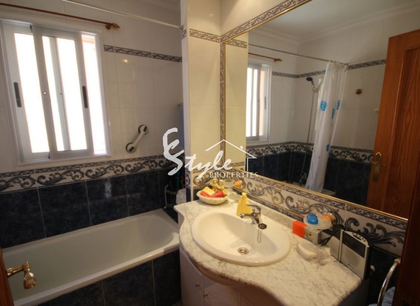 Resale - Townhouse - Villamartin