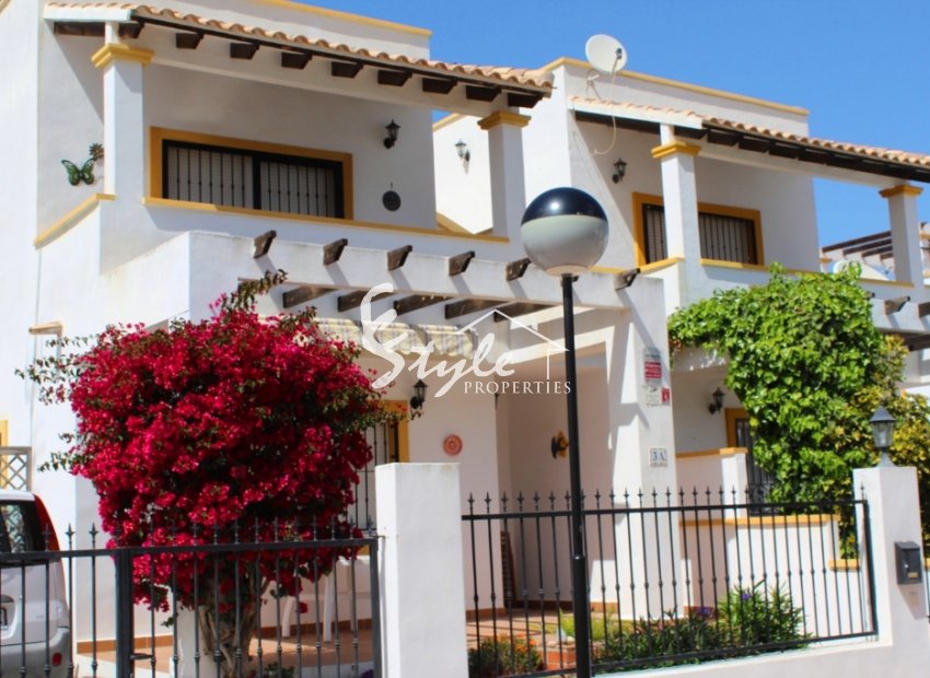 Resale - Townhouse - Villamartin