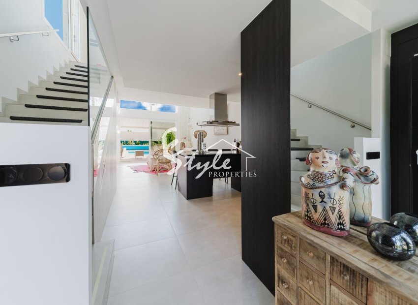 Resale - Villa - Algorfa - La Finca Golf Resort