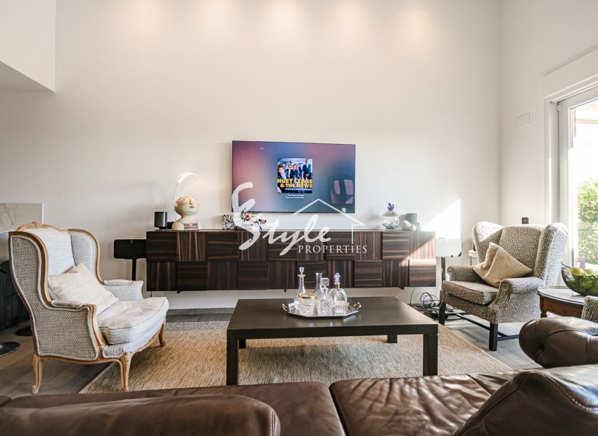 Resale - Villa - Algorfa - La Finca Golf Resort