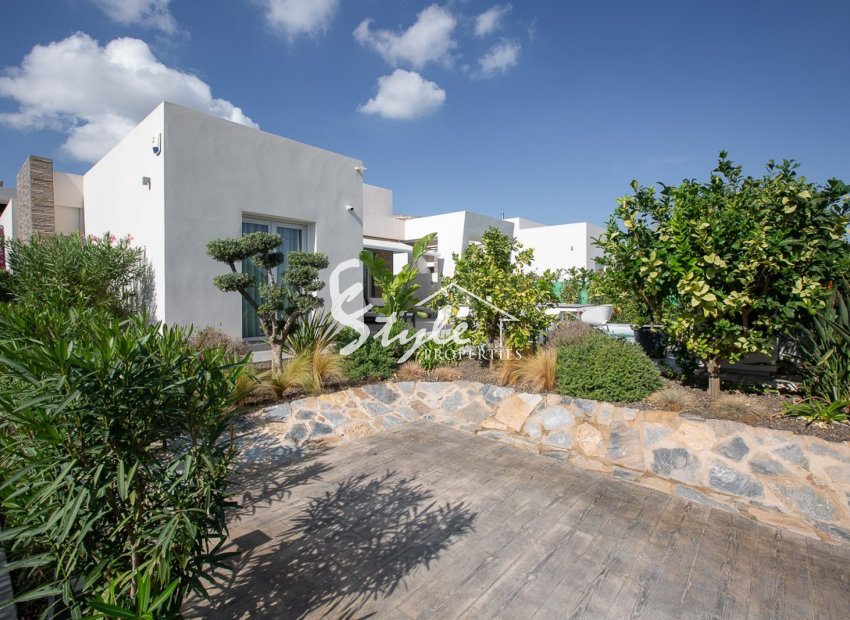 Resale - Villa - Algorfa - La Finca Golf Resort
