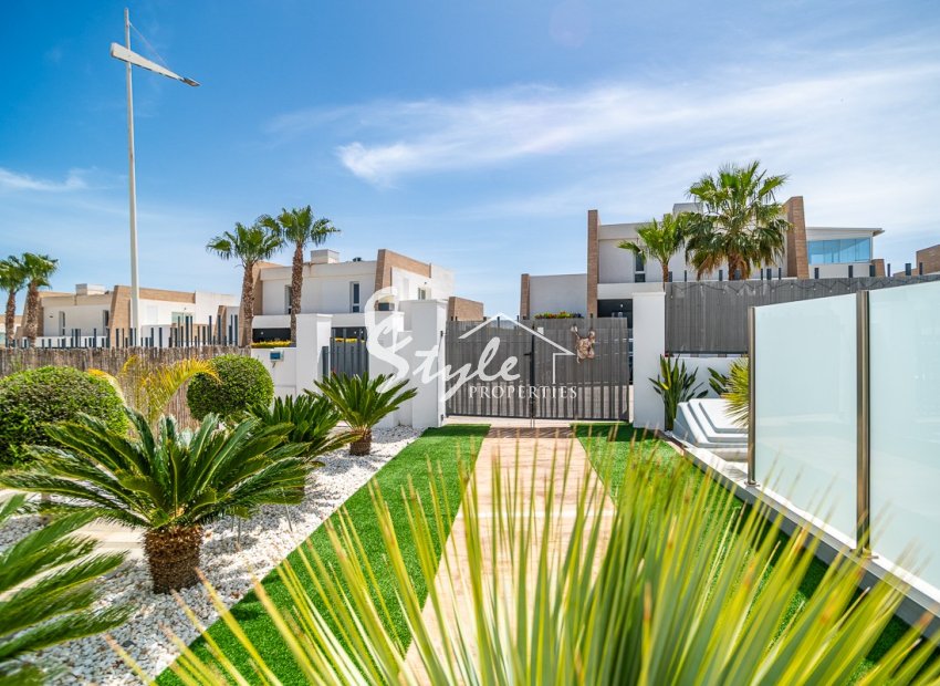 Resale - Villa - Algorfa - La Finca Golf
