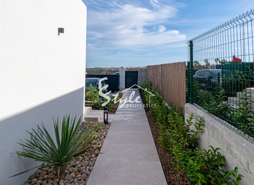 Resale - Villa - Algorfa - La Finca