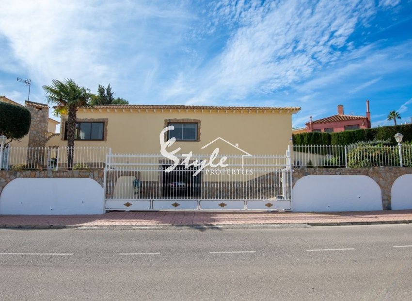 Resale - Villa - Algorfa (montemar) - Algorfa