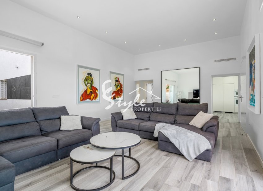 Resale - Villa - Algorfa (montemar) - Algorfa