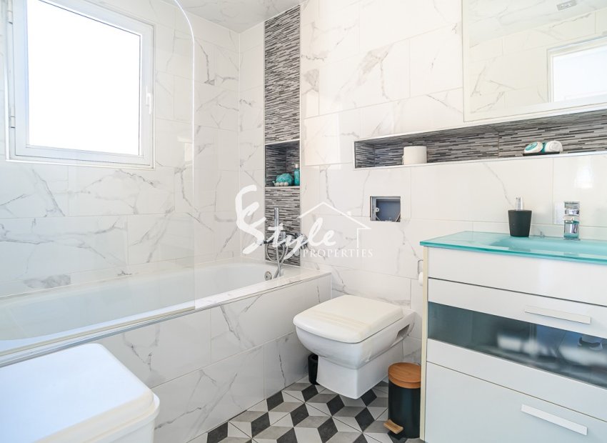 Resale - Villa - Algorfa (montemar) - ALGORFA