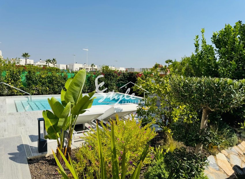 Resale - Villa - Algorfa (montemar) - La Finca Golf Resort