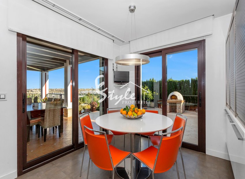 Resale - Villa - Algorfa (montemar) - La Finca Golf Resort