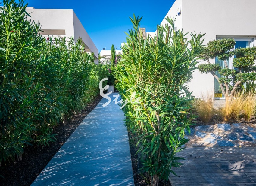 Resale - Villa - Algorfa (montemar) - La Finca Golf Resort