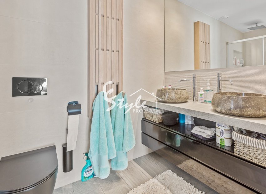 Resale - Villa - Algorfa (montemar) - La Finca Golf Resort