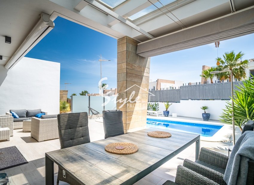 Resale - Villa - Algorfa (montemar) - La Finca Golf