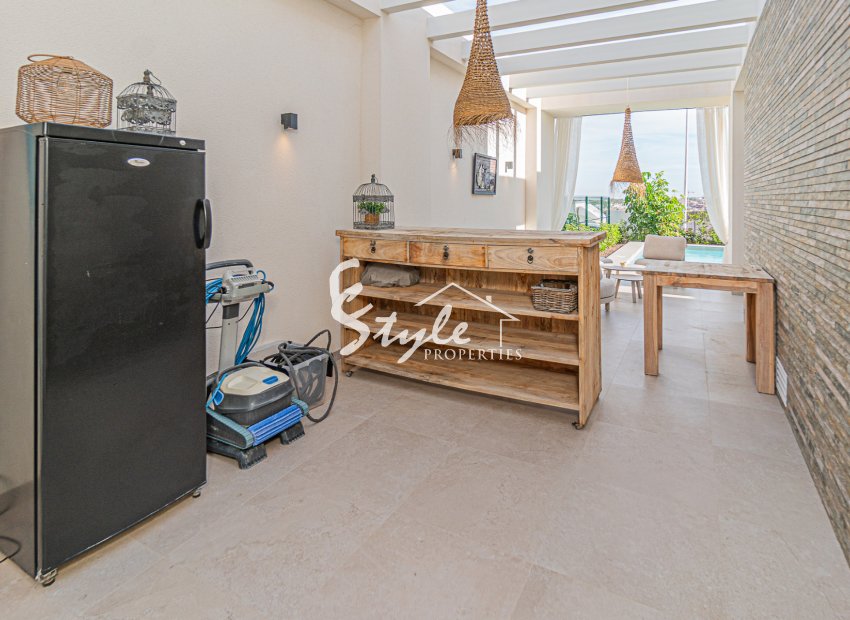 Resale - Villa - Algorfa (montemar) - La Finca