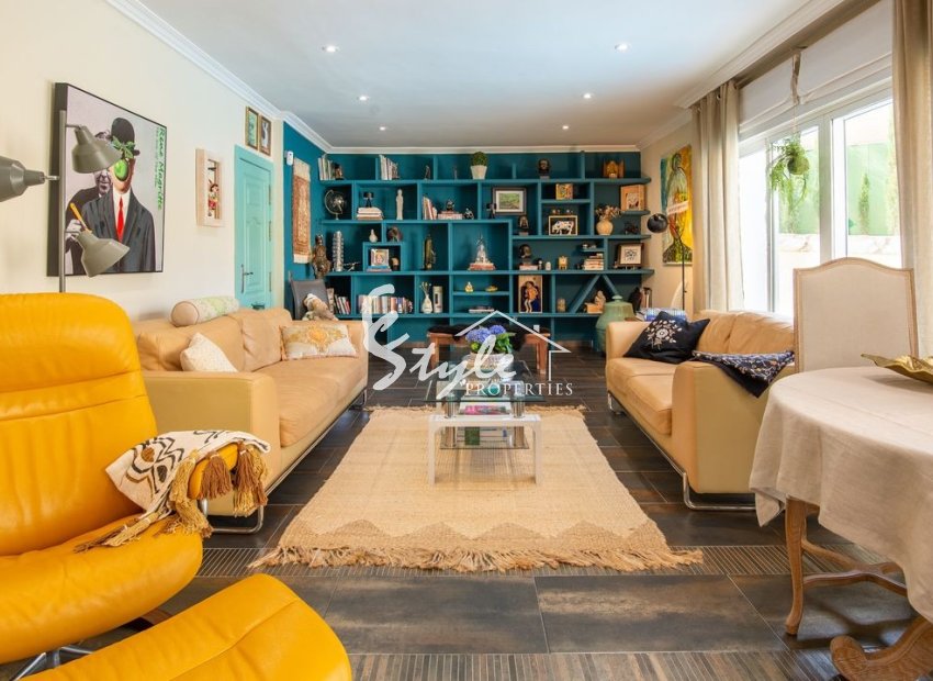 Resale - Villa - Algorfa