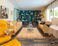 Resale - Villa - Algorfa