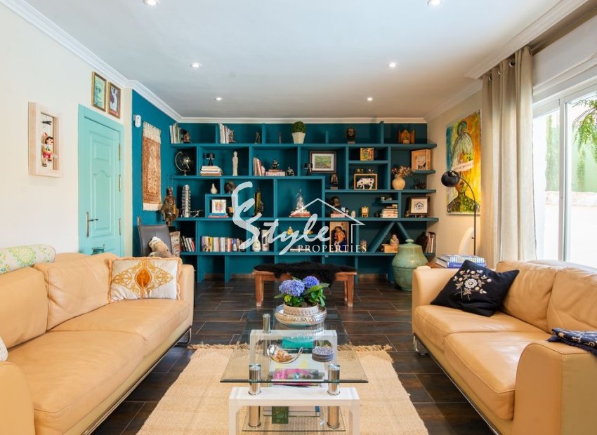 Resale - Villa - Algorfa