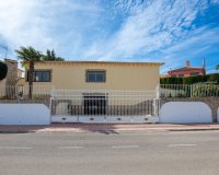 Resale - Villa - Algorfa