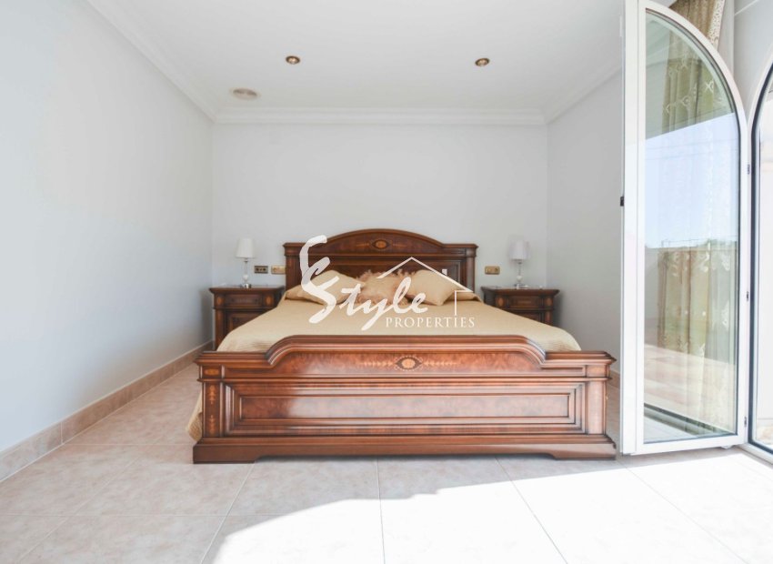 Resale - Villa - Alicante - Callosa De Segura