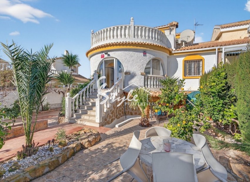 Resale - Villa - Alicante - Gran Alacant