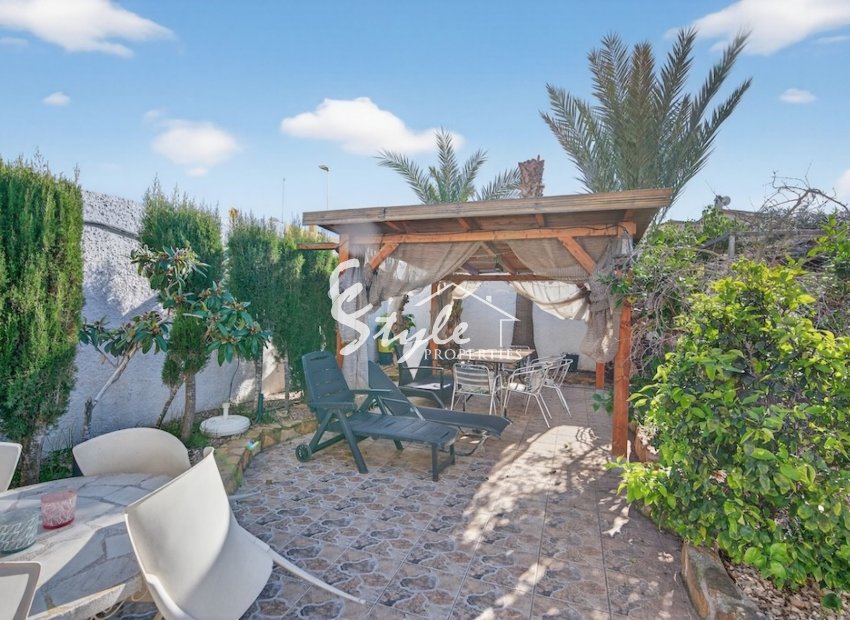 Resale - Villa - Alicante - Gran Alacant