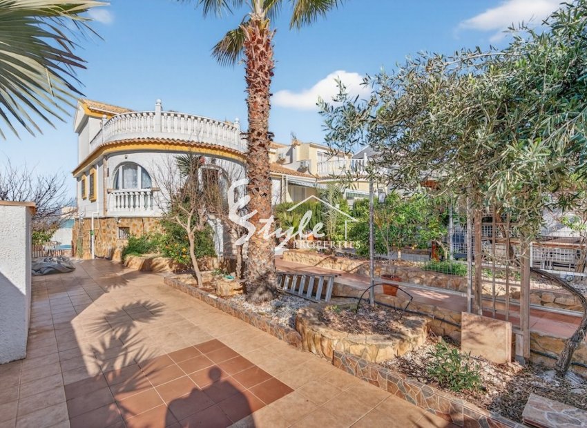 Resale - Villa - Alicante - Gran Alacant