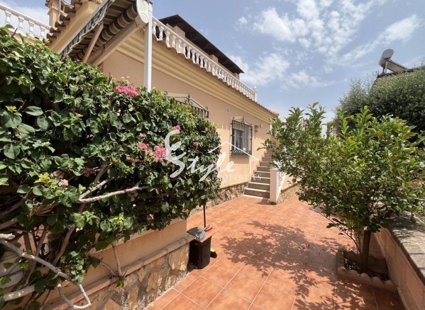 Resale - Villa - Almoradi