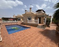 Resale - Villa - Almoradi