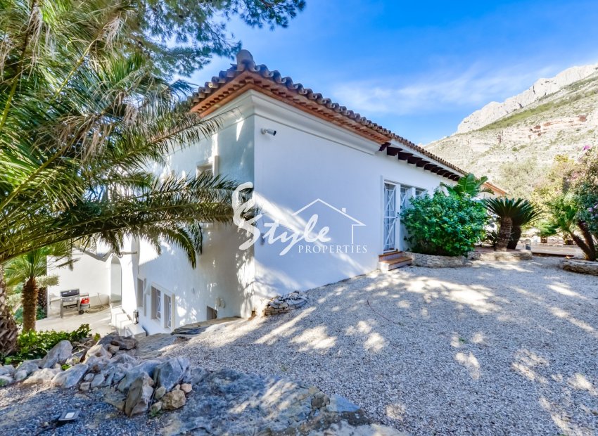 Resale - Villa - Altea - Sierra de Altea