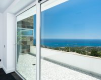 Resale - Villa - Altea