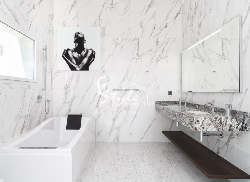 Resale - Villa - Altea