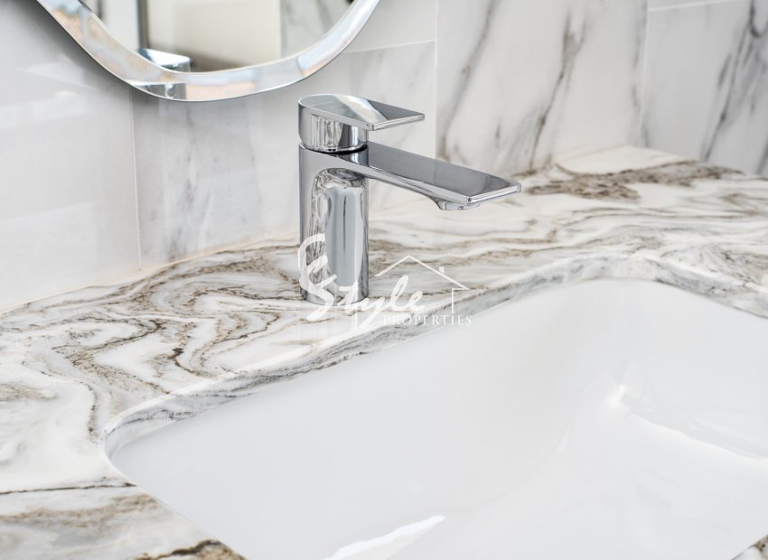 Resale - Villa - Altea