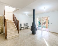 Resale - Villa - Benferri