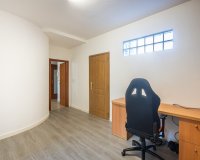 Resale - Villa - Benferri