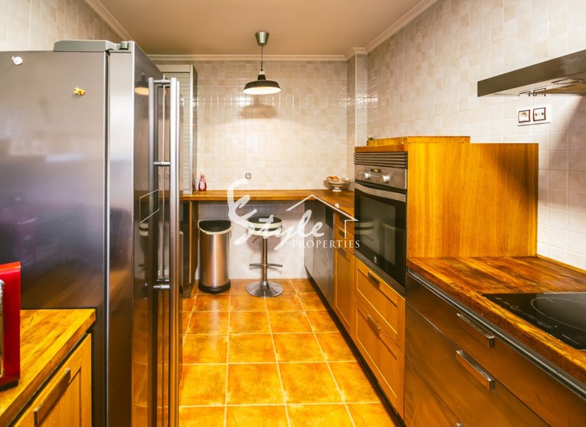 Resale - Villa - Benferri