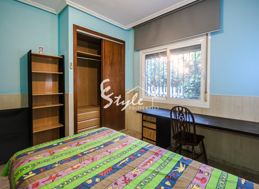 Resale - Villa - Benferri