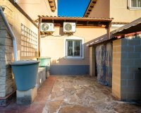 Resale - Villa - Benferri