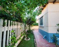 Resale - Villa - Benferri