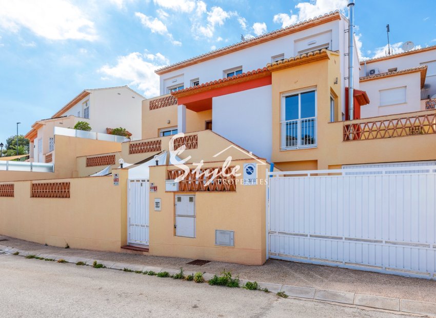 Resale - Villa - Benidorm - Alfas del Pi